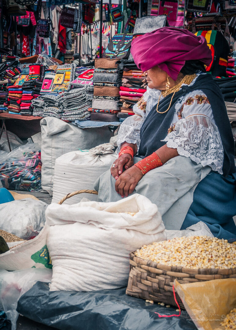 Equateur, Humain, Marché, Mode de vie, Otavalo, condition humaine, humanité, vie