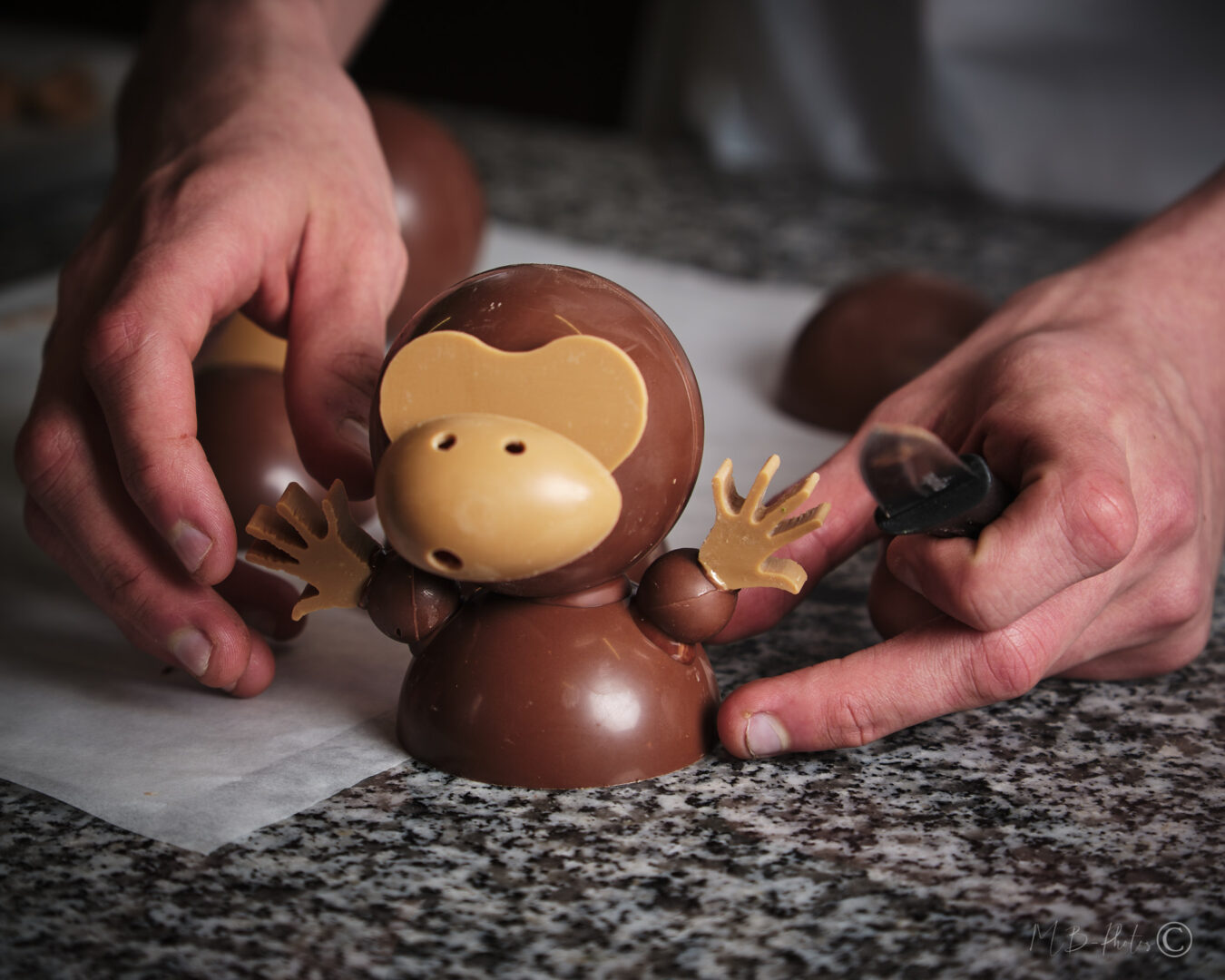 Figurine chocolat singe réalisée à la main - Chocolatier Joseph Périgueux